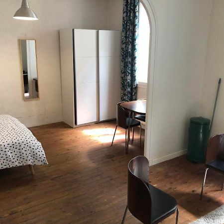 Coeur De Ville Appartement Meuble อองเชร์ ภายนอก รูปภาพ